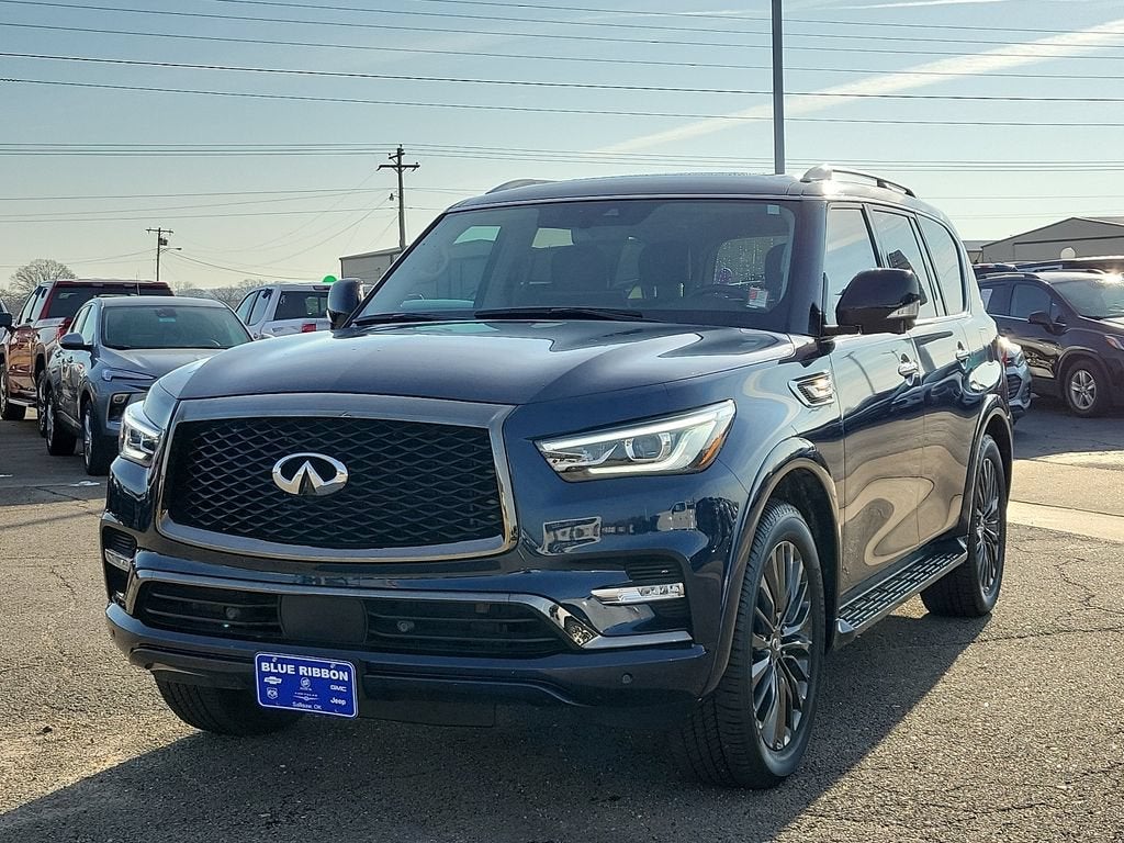2023 INFINITI QX80 — side profile view